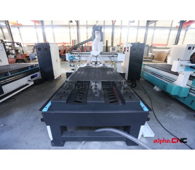 Pro Series ATC CNC Router (Linear Tool Magazine)